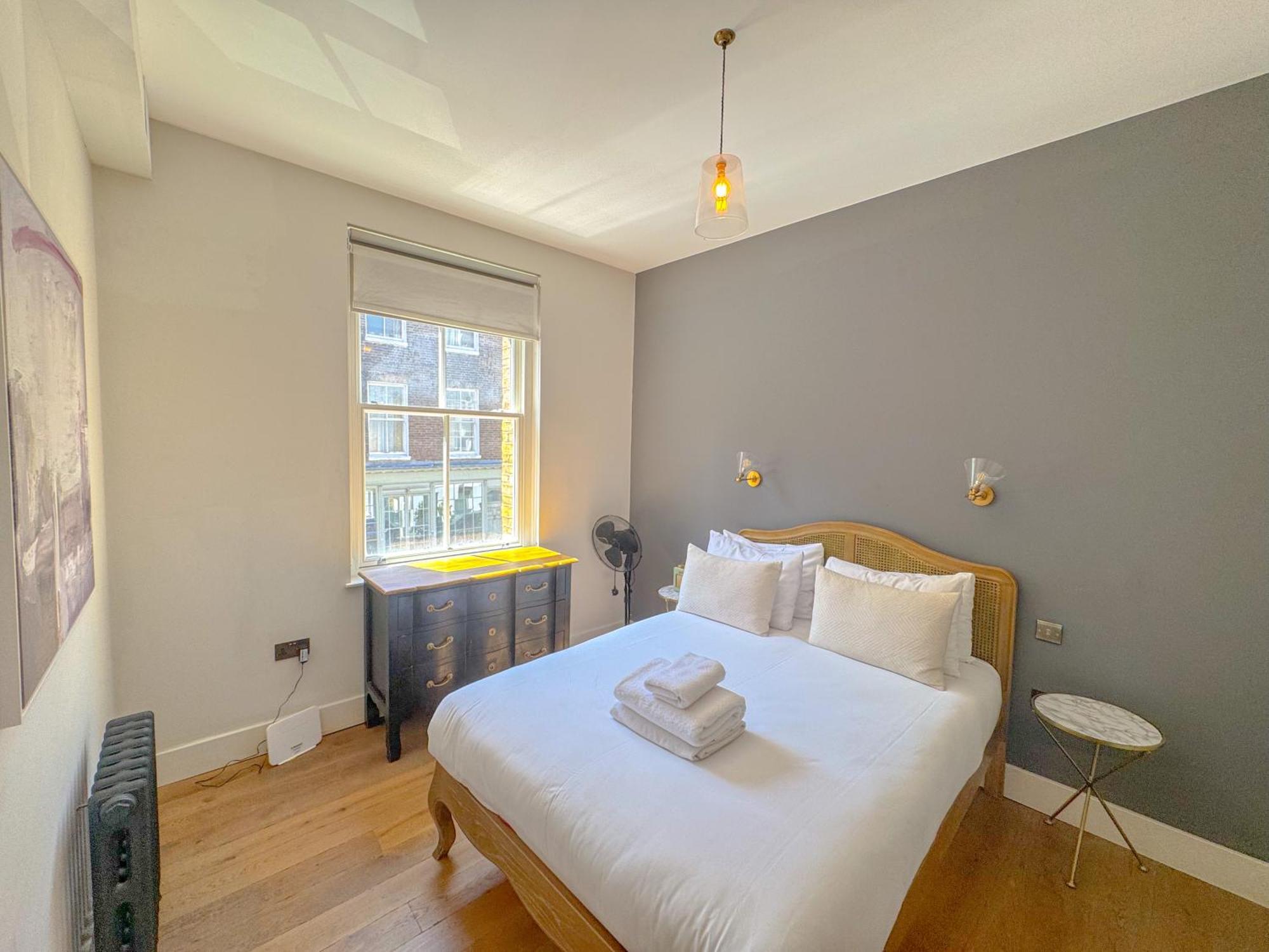 Whitfield Street Apartments 런던 외부 사진