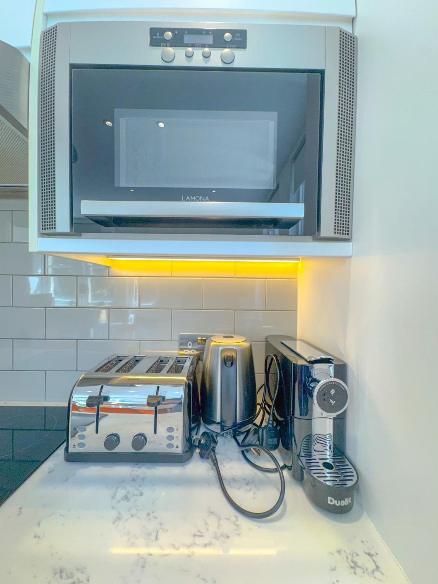 Whitfield Street Apartments 런던 외부 사진